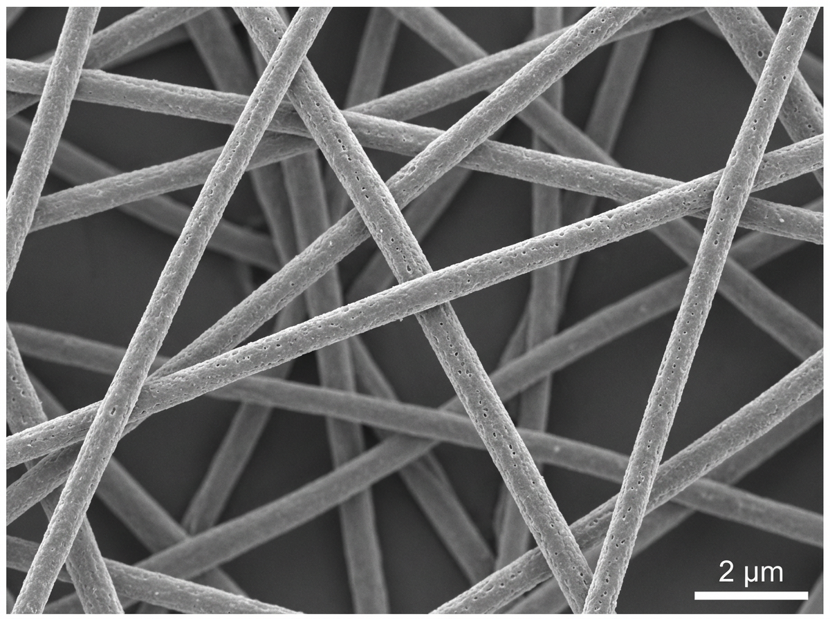 Jak działają mikrowłókna — „fizyka sprzątania” i kapilarność (bez marketingu, konkretnie)